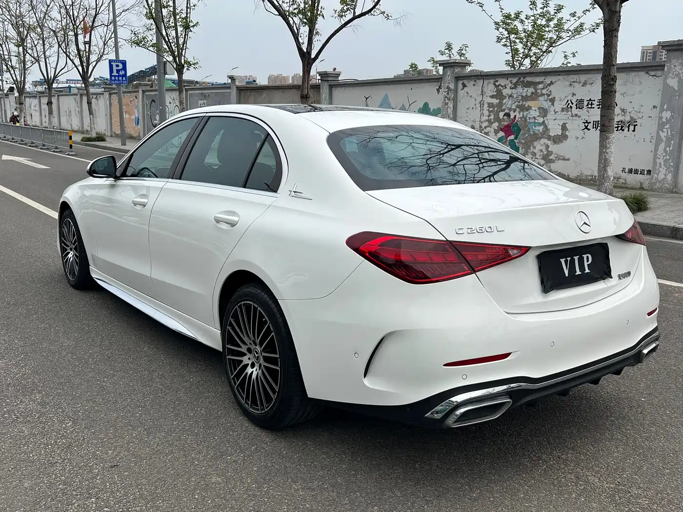 MERCEDES-BENZ C CLASS