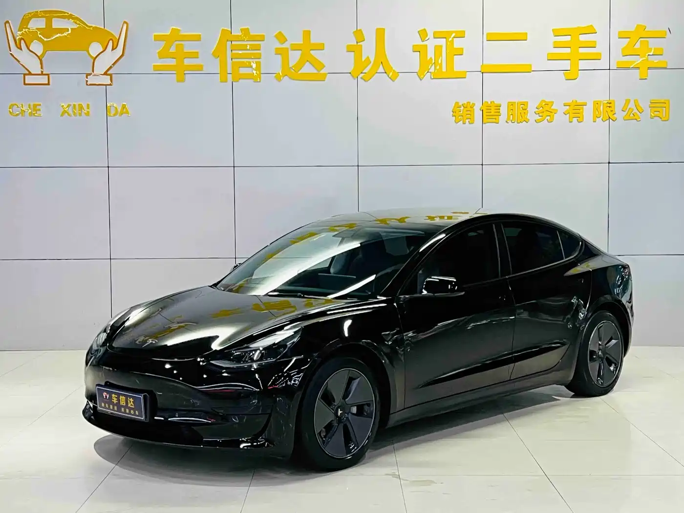 Tesla Model 3 2021