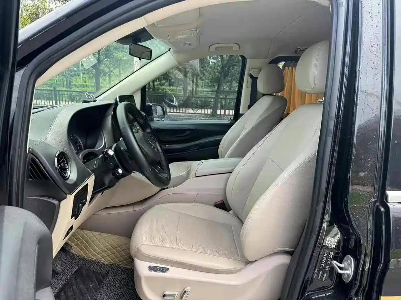 Mercedes-Benz Vito 2021 2.0T Elite 7-Seater фото 6