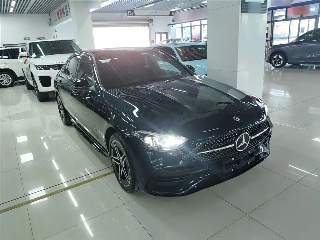 Mercedes-Benz C-Class 2024 Second Facelift C 260 L Night Edition Sport фото 4
