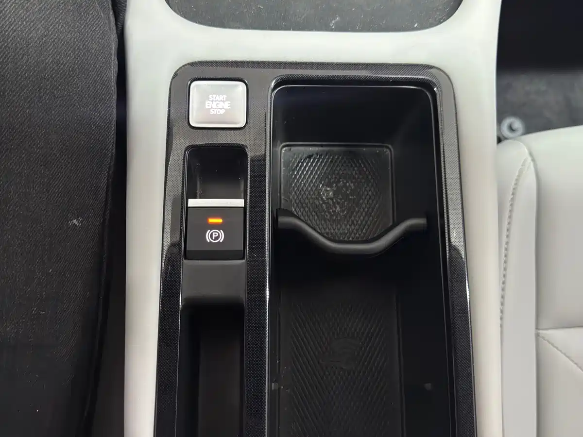 Photo 12 - Volkswagen Lavida