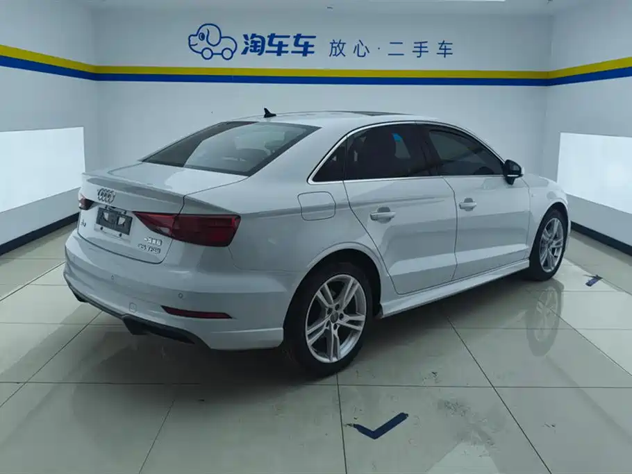 Audi A3 2020 Limousine 35 TFSI Fashion China VI фото 3