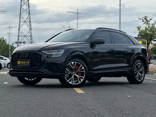 Audi Audi Q8 2022 55 TFSI Premium Selection Dynamic