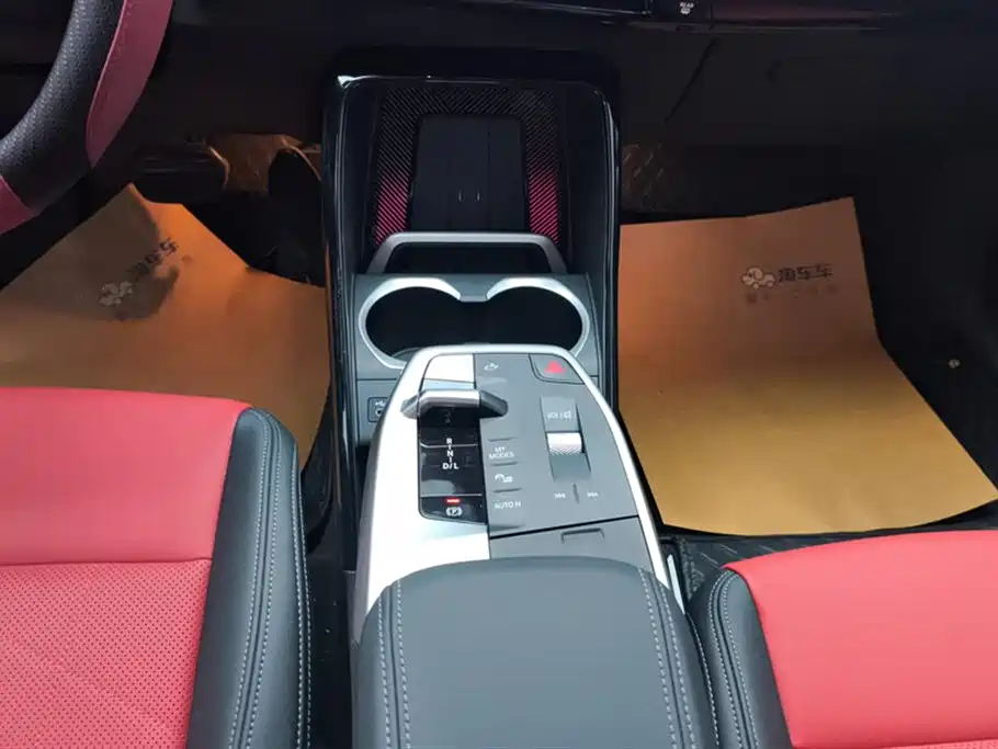 BMW X1 2023 xDrive25Li X Design Package фото 16