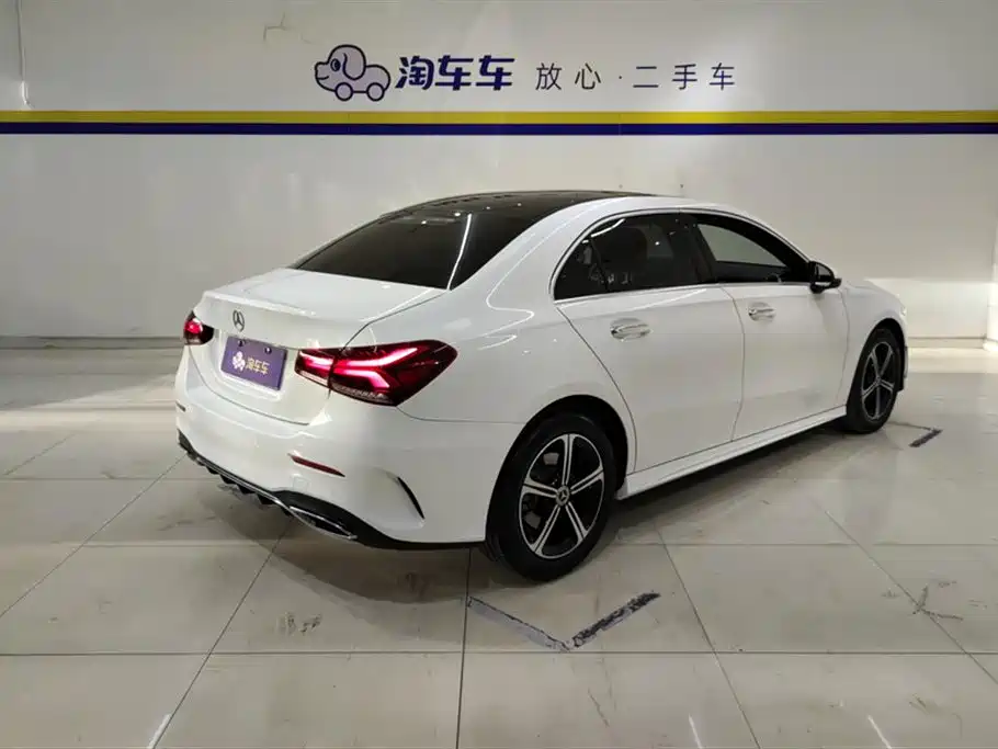 Mercedes-Benz A-Class 2022 Facelift III A 200 L Sport Sedan Fashion фото 3