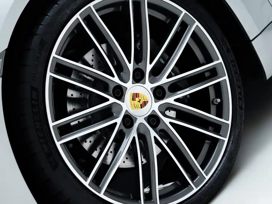 Porsche 718 2023 2022 Boxster 2.0T