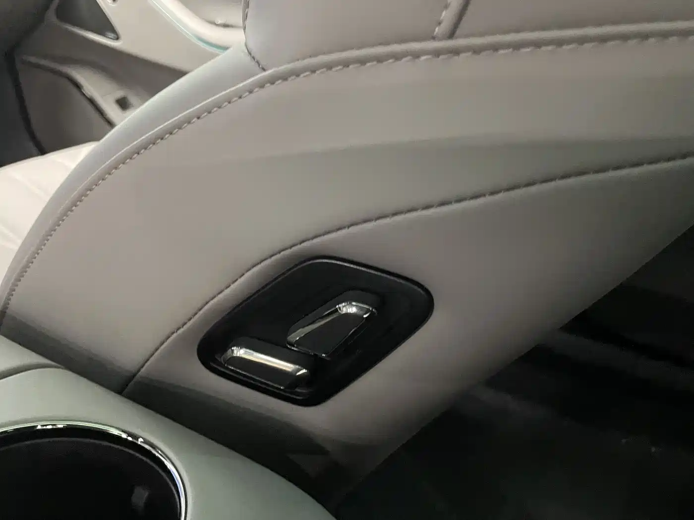 GEELY GALAXY GALAXY SPARKLE 8