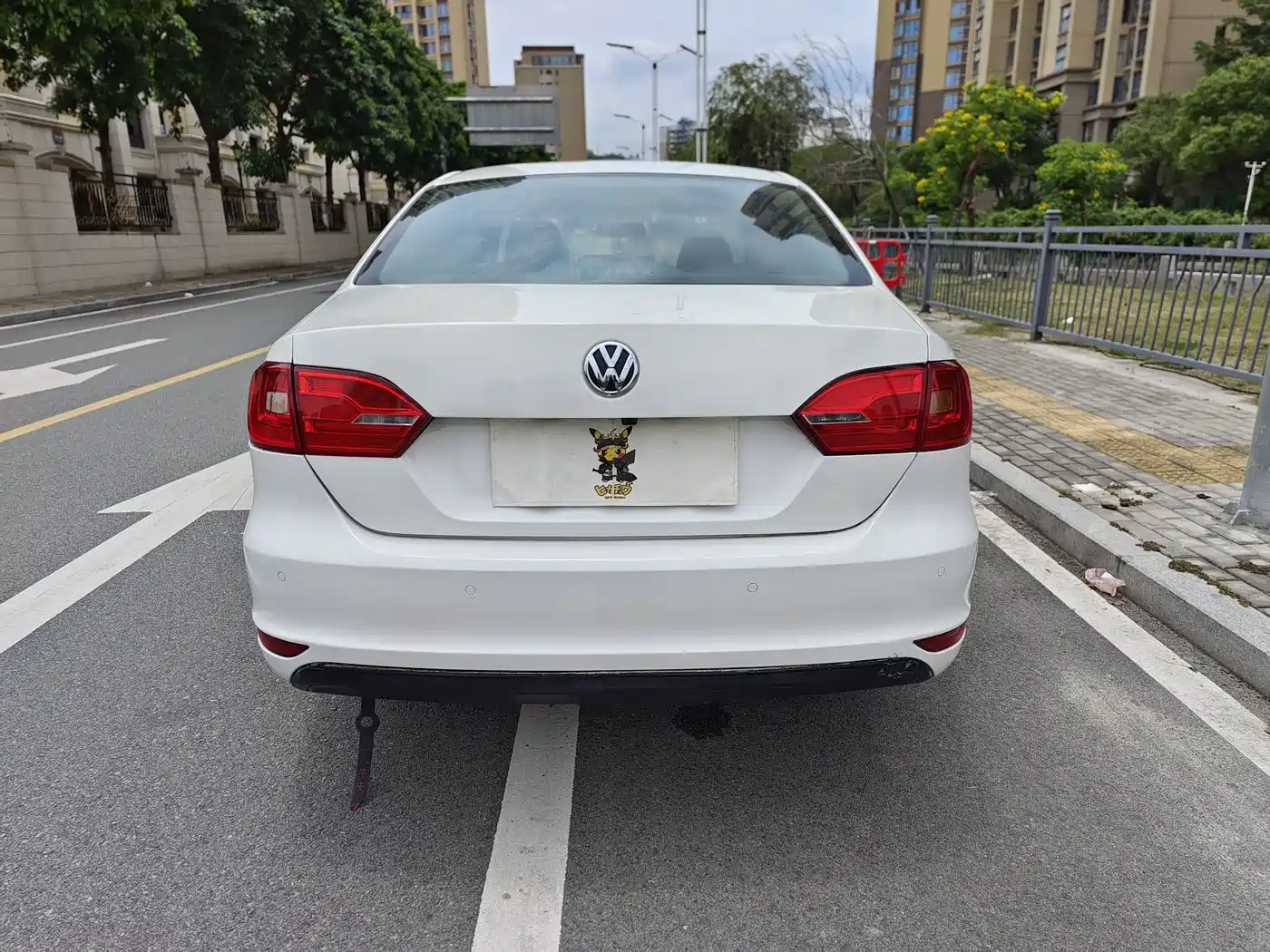 Volkswagen Sagitar 2014 Facelift 1.6L Automatic Comfort фото 6