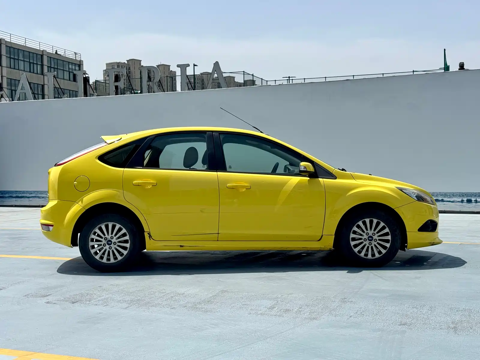 Фото 4 - Ford Focus