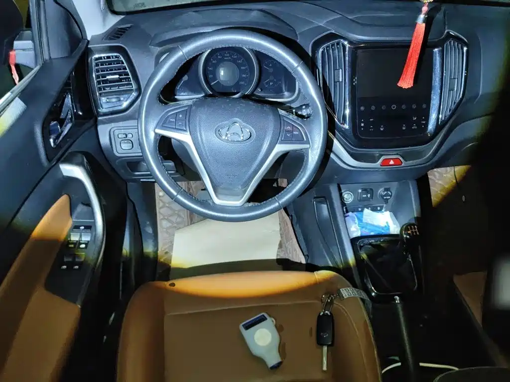 Changan Oshan Changan Oushang CX70 2016 2016 1.6L Manual Luxury