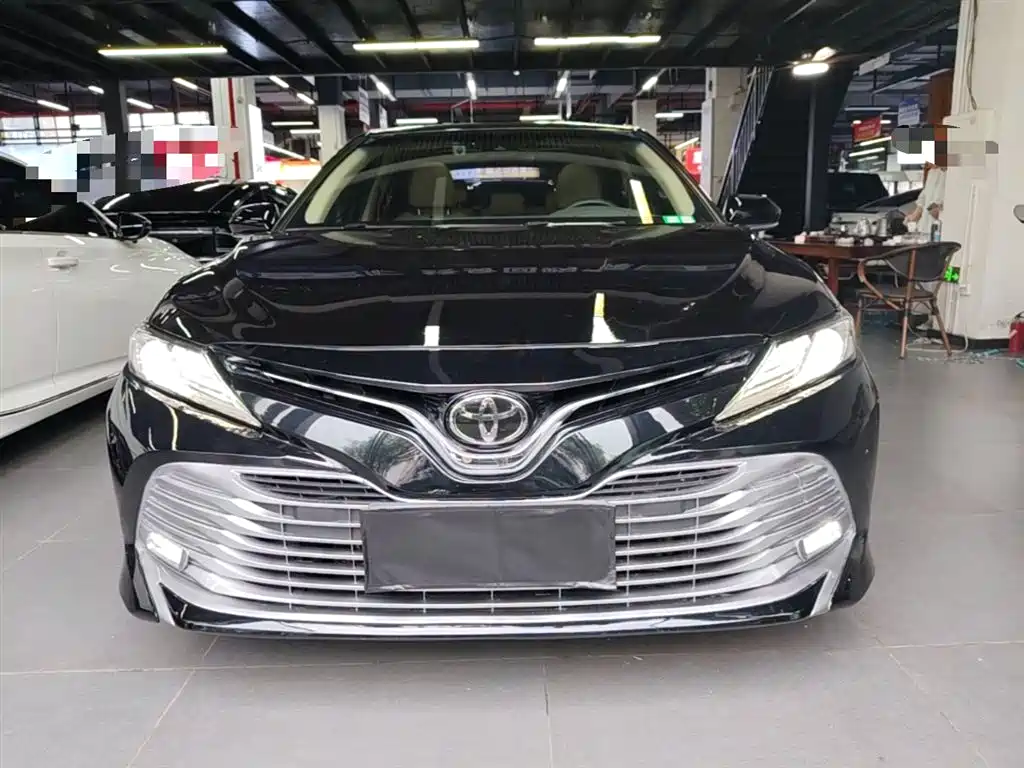 Toyota Camry 2019 2.5G Luxury (China V) фото 3