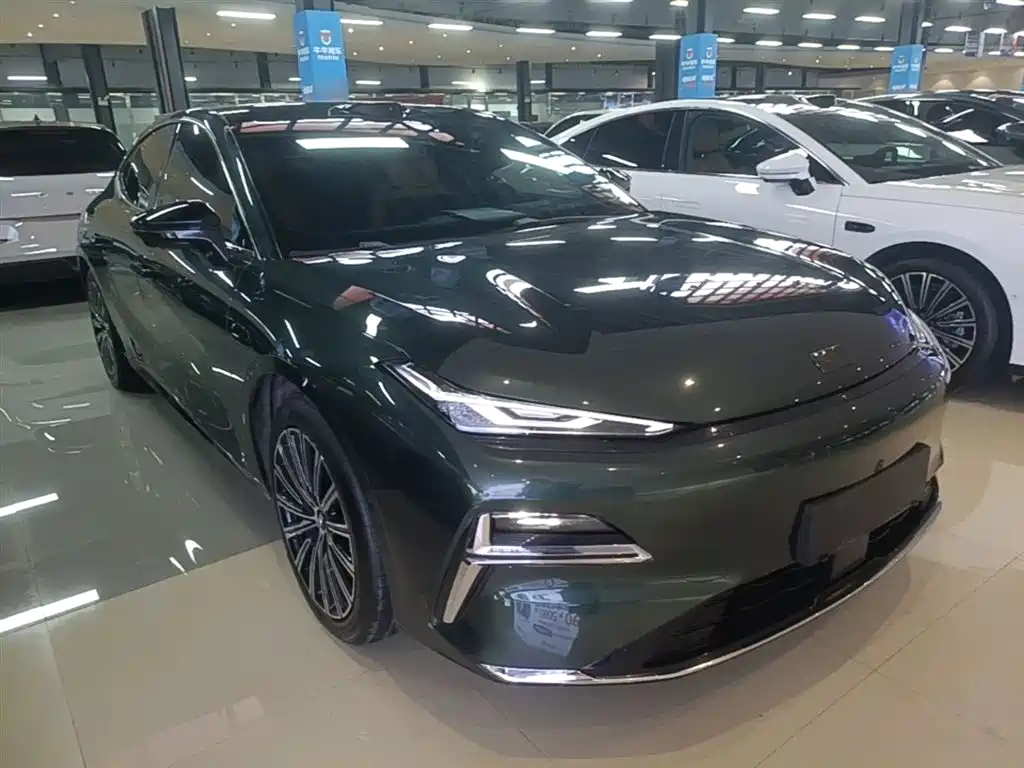 Geely Galaxy Galaxy Xingyao 8 2025 130km EM-P Starship Edition фото 4