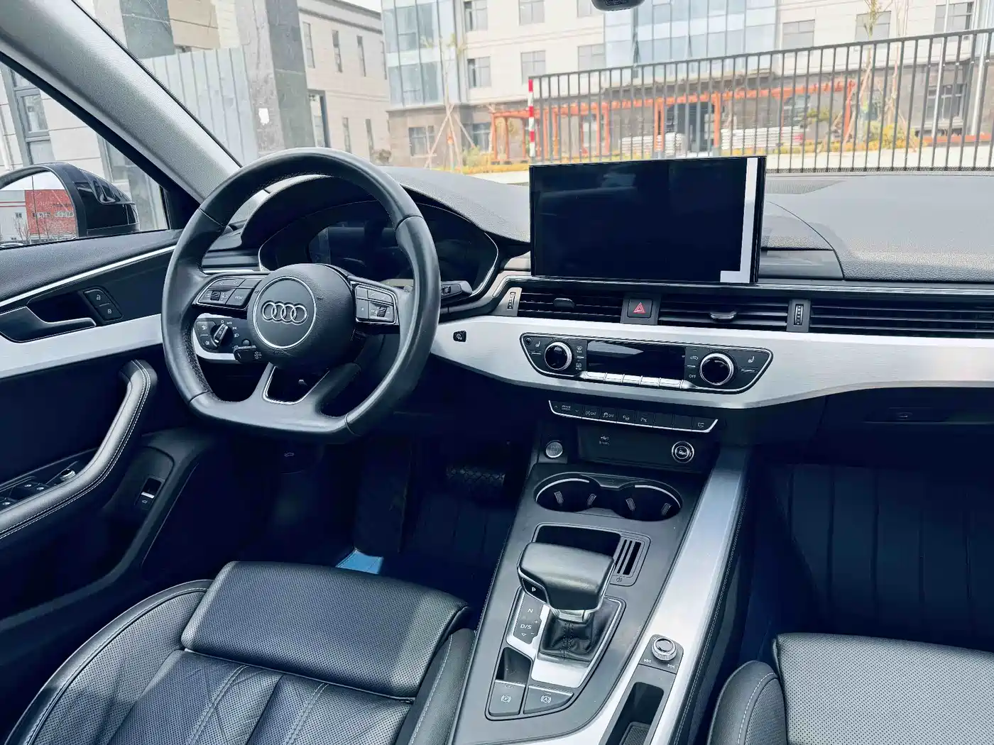 Audi A4L 2022 40 TFSI Luxury Dynamic фото 7