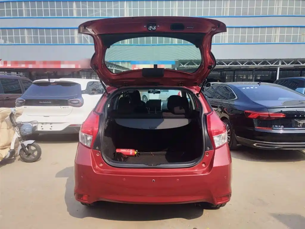 Toyota YARiS L Zhi Xuan 2014 1.3E Automatic Charming Edition фото 19