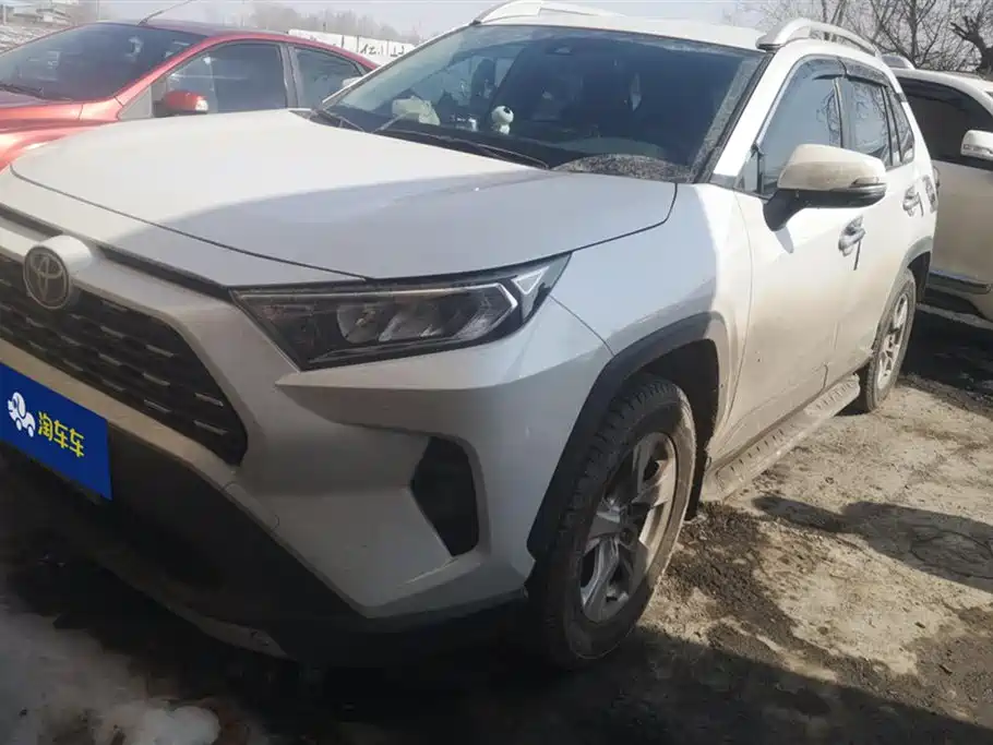 Toyota RAV4 Rongfang 2024 2.0L CVT FWD Urban Edition