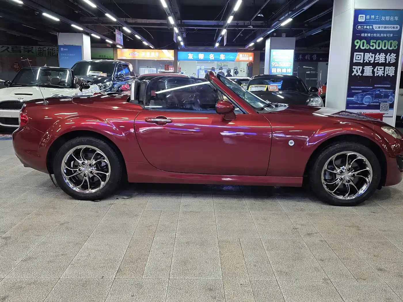 Mazda MX-5 2009 2.0 фото 9