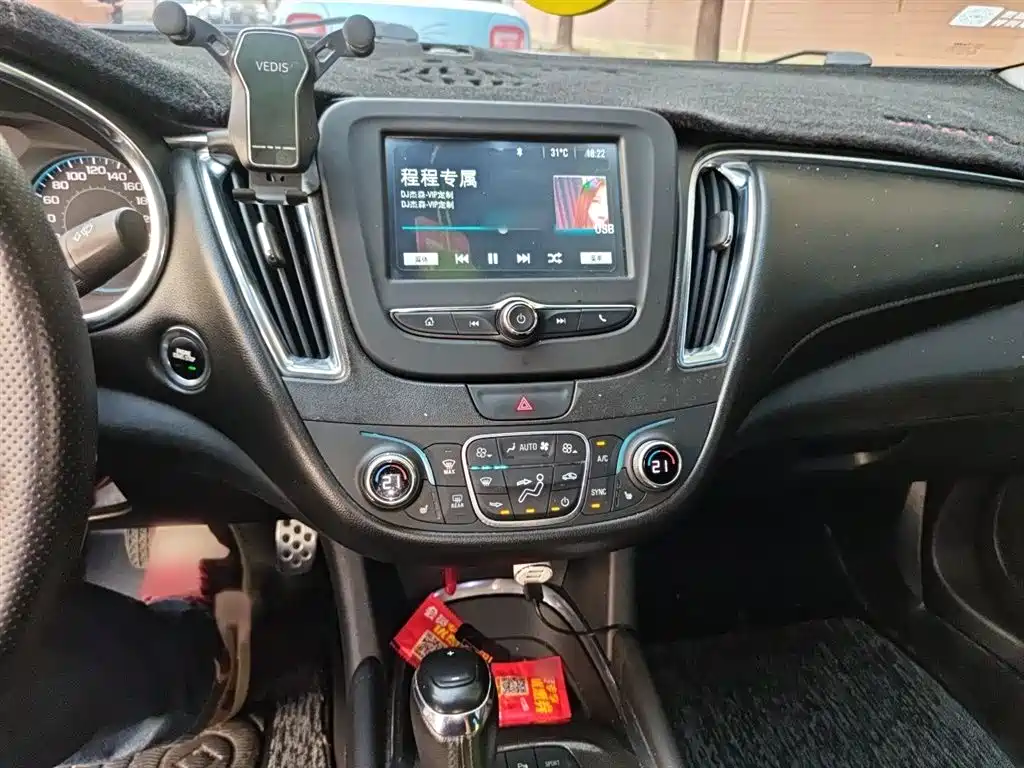 Chevrolet Malibu XL 2017 1.5T Auto Sport Edition фото 6