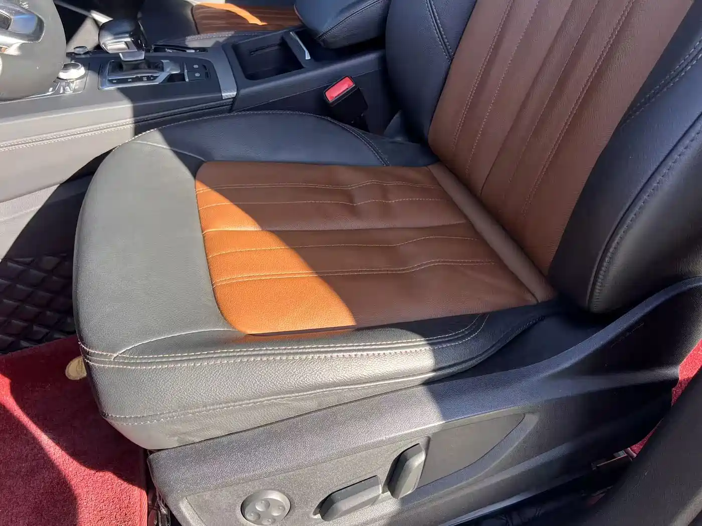 Audi Q5L 2020 45 TFSI Exclusive Fashion фото 9