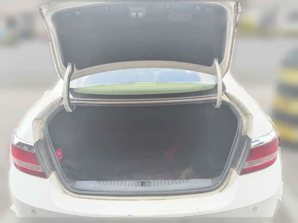 Buick Excelle 2011 2011 GT 1.8L Automatic Fashion Edition (Leather)