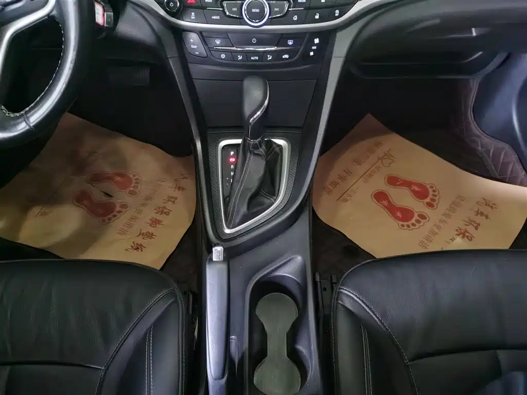 Buick Excelle 2019 18T Automatic Connected Elite (China V) фото 10