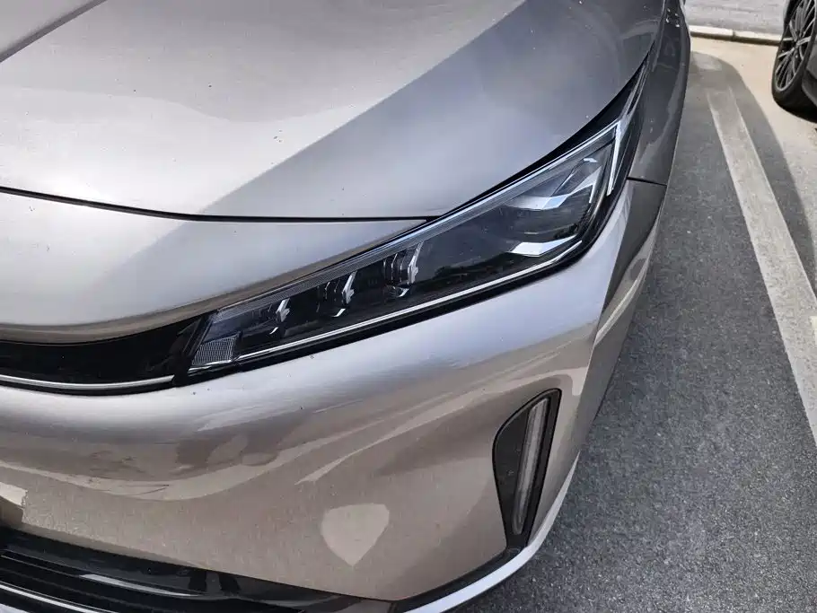 Roewe D5X DMH 2025 2024 135 Flagship Edition