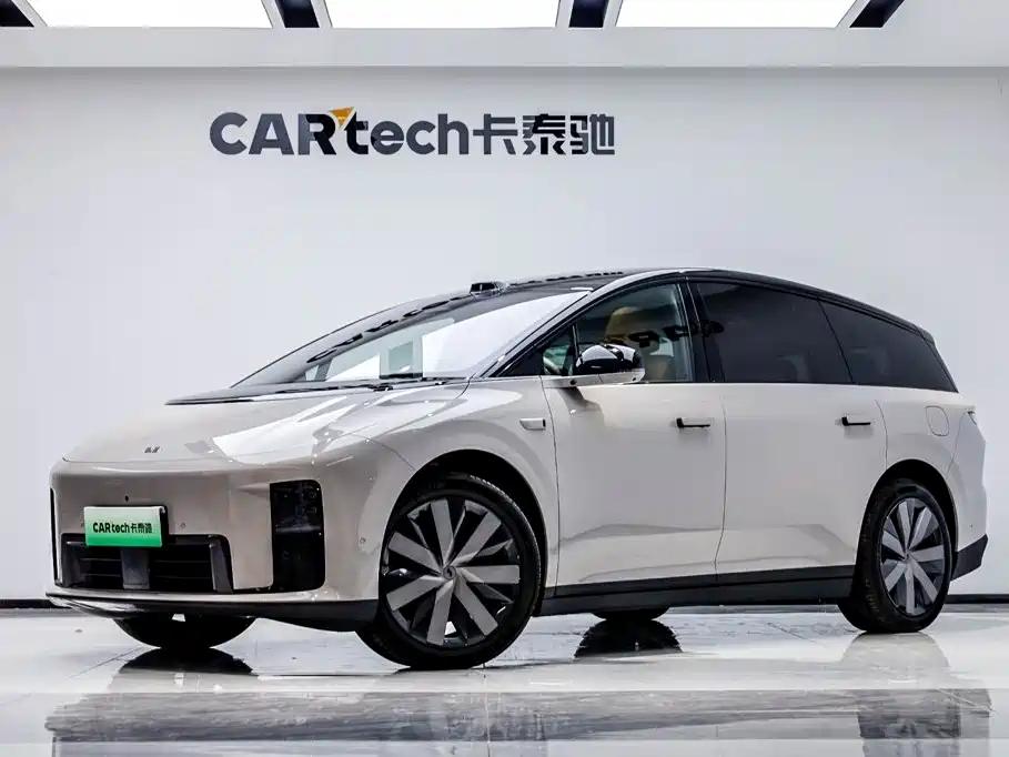 Li Auto Li i8 2025 2025 Standard Edition