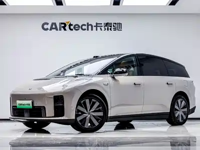 Li Auto i8