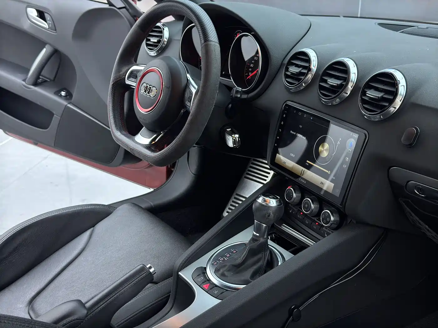Audi TT 2014 TT Coupe 45 TFSI Premium Edition фото 16