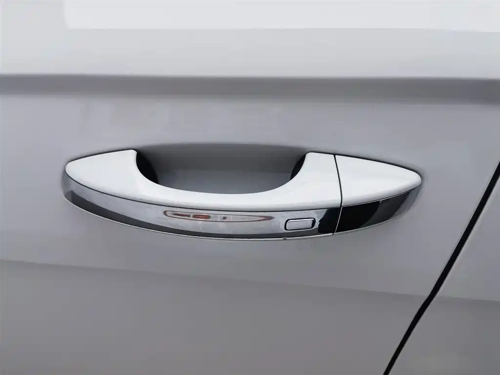 Volkswagen Lavida 2024 Model 1.5L Automatic 5 Million Edition фото 18