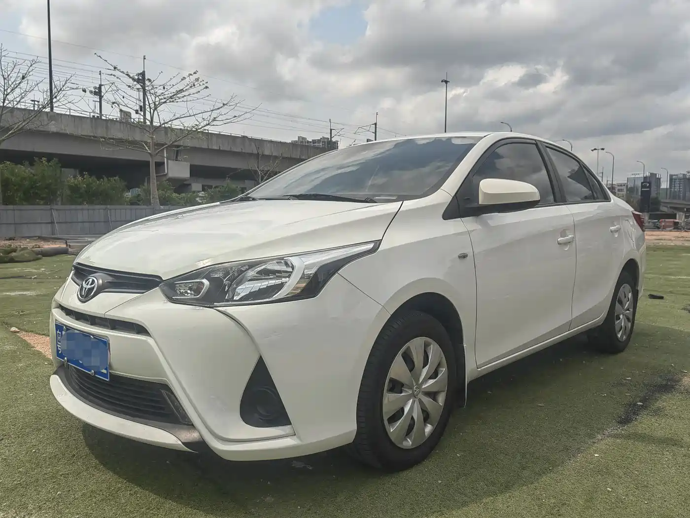Toyota YARiS L Zhi Xiang 2019 1.5E CVT Charming China VI