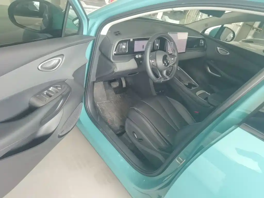 BYD Hai Shi 05 EV 2025 2025 520KM Smart Navigation Edition