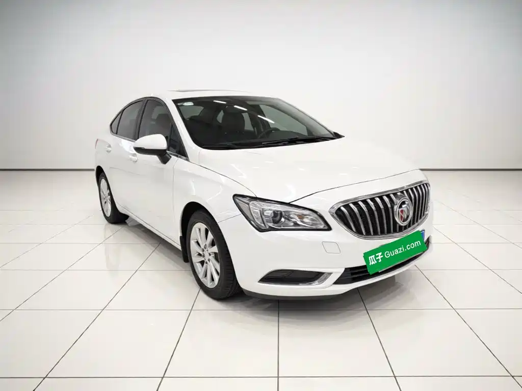 Фото 24 - Buick Verano