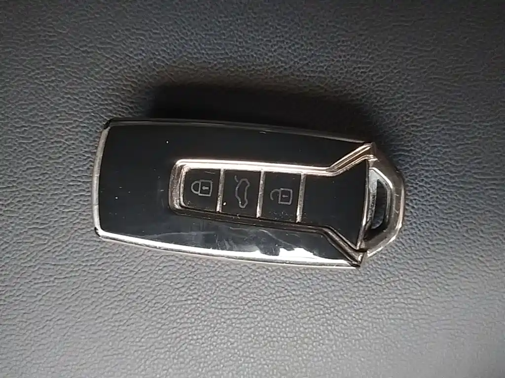 Фото 9 - Volkswagen Touareg