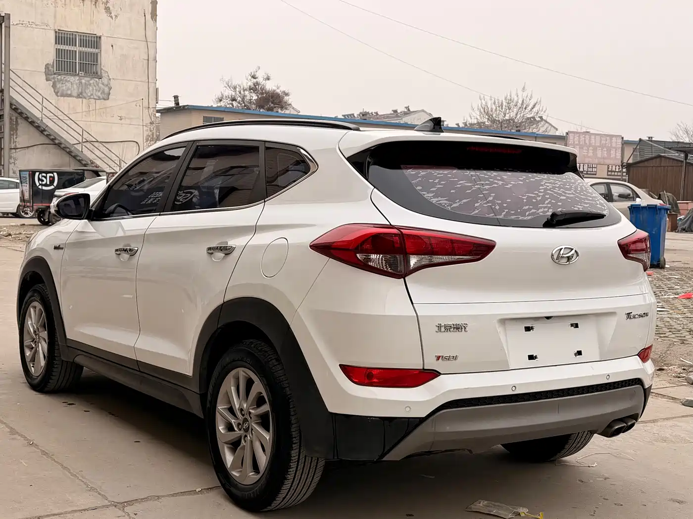 HYUNDAI TUCSON