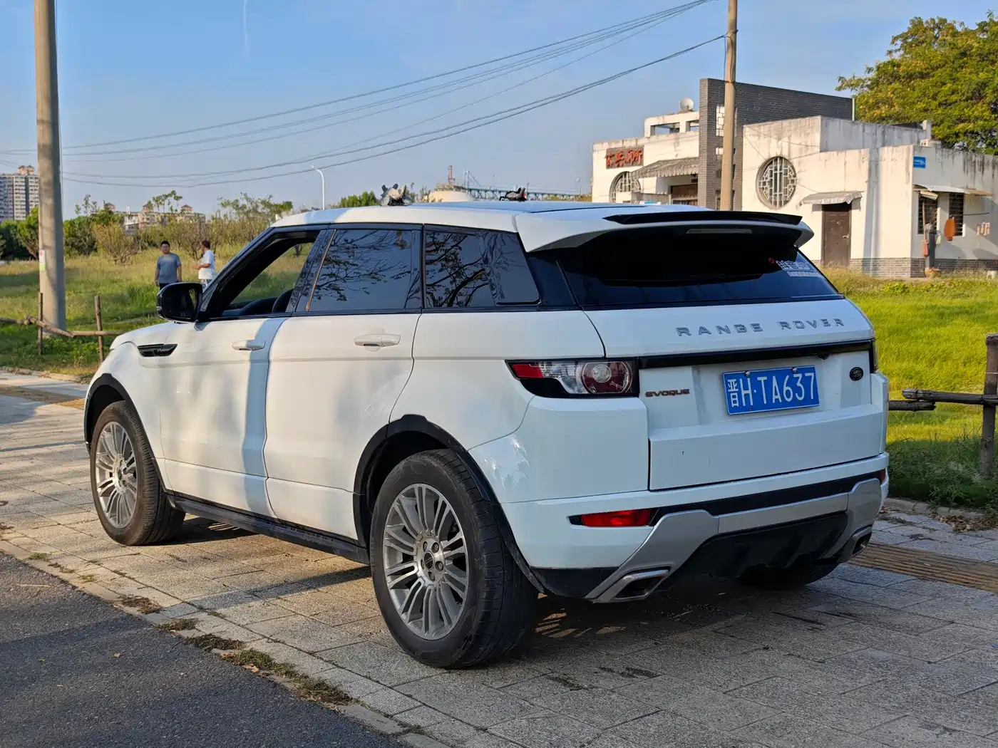 Фото 9 - Land Rover Range Rover Evoque (Import)
