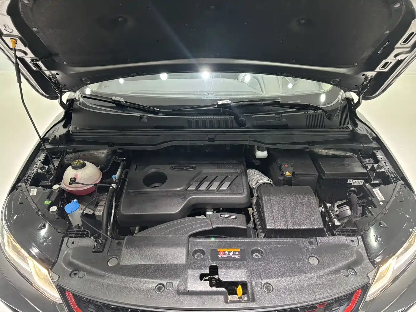 GEELY AUTOMOBILE BINYUE