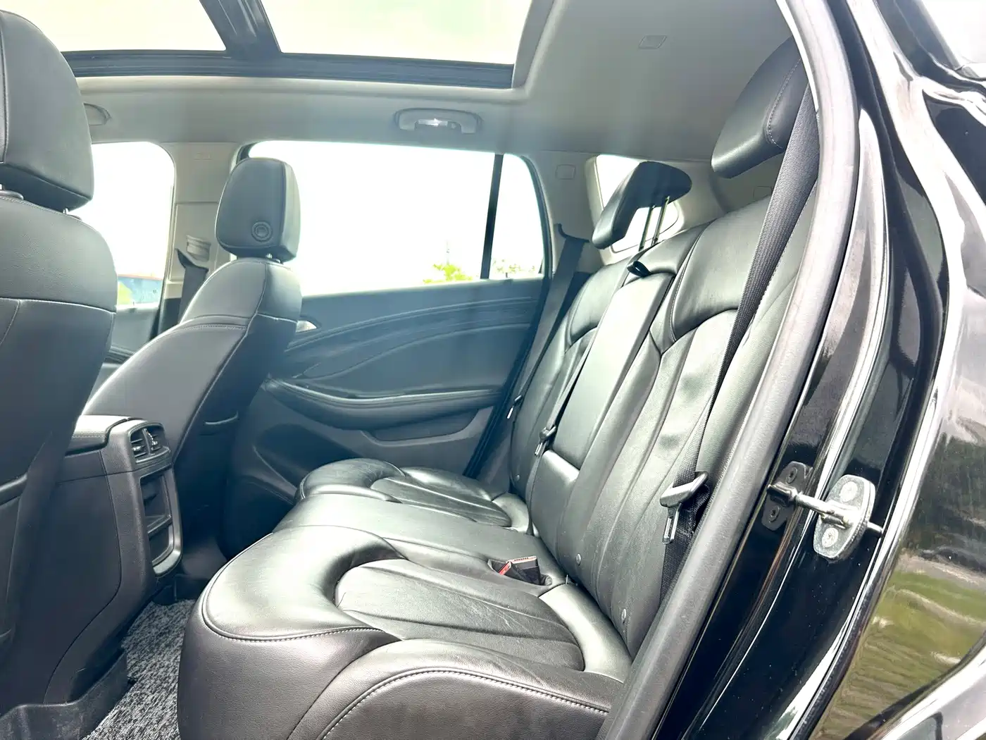 Фото 13 - Buick Envision Plus