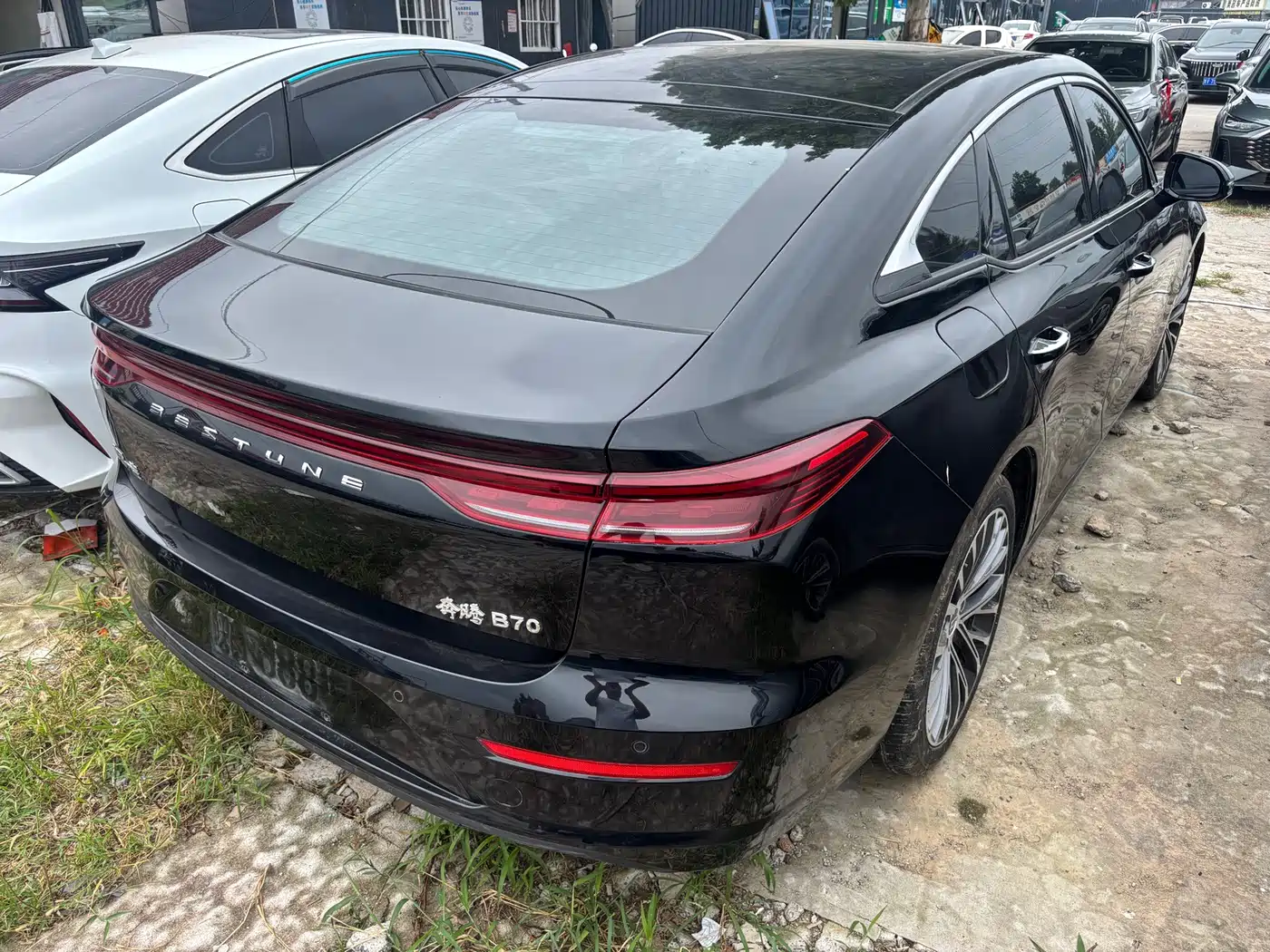 Besturn B70 2025 2024 Model Soaring Dragon Edition 1.5T Pioneer