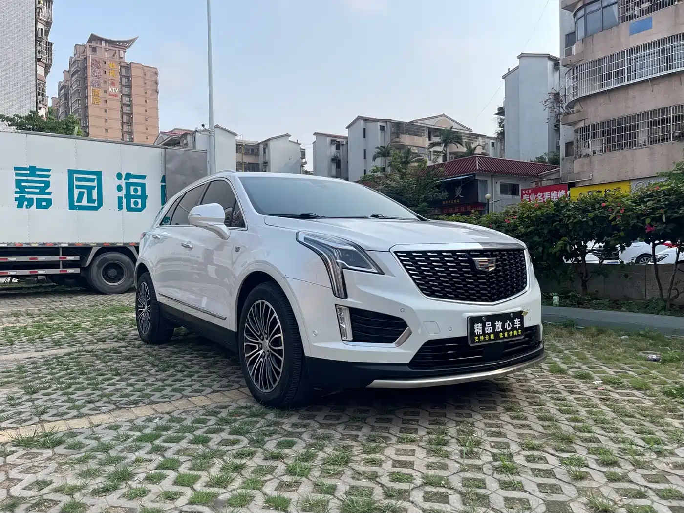 Cadillac XT5 2020 28T AWD Platinum Sport Edition фото 3