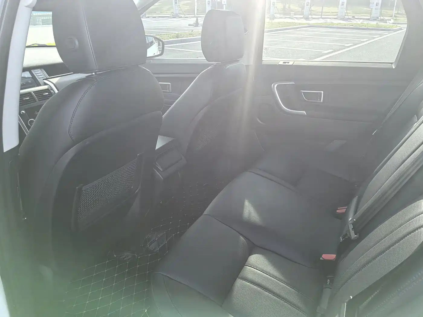 Land Rover Discovery Sport 2017 2.0T SE фото 11