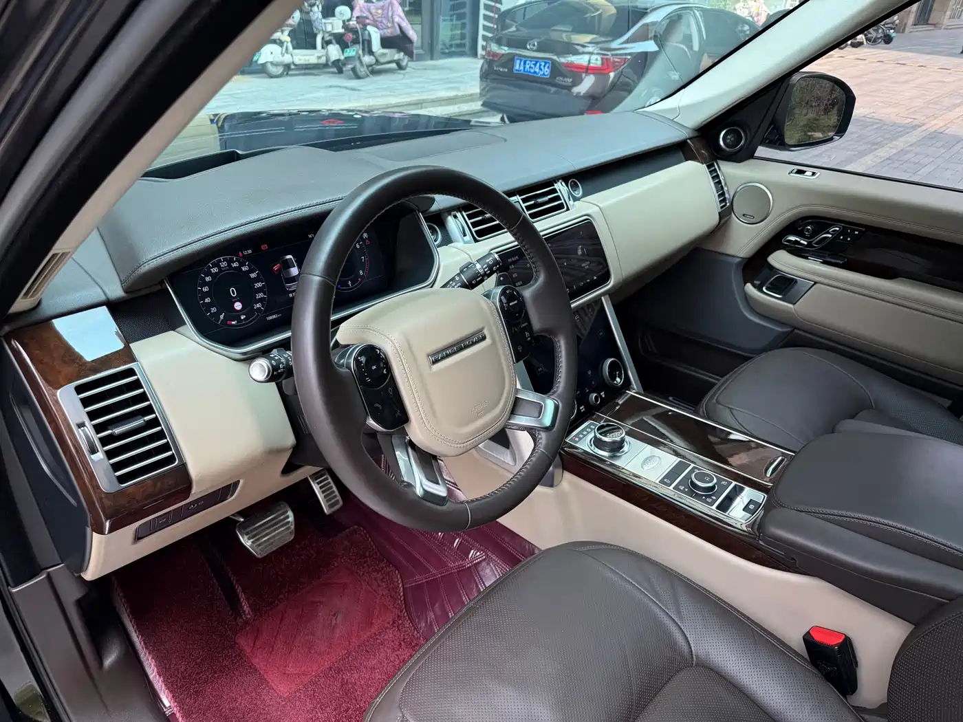 LAND ROVER RANGE ROVER