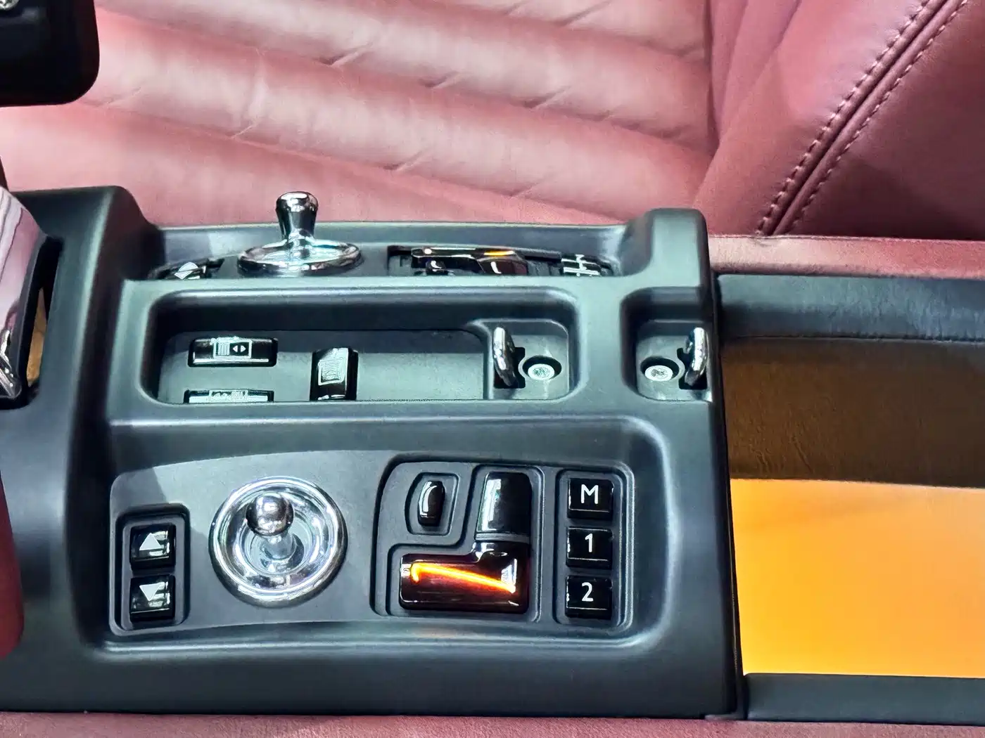 Фото 25 - Rolls-Royce Phantom