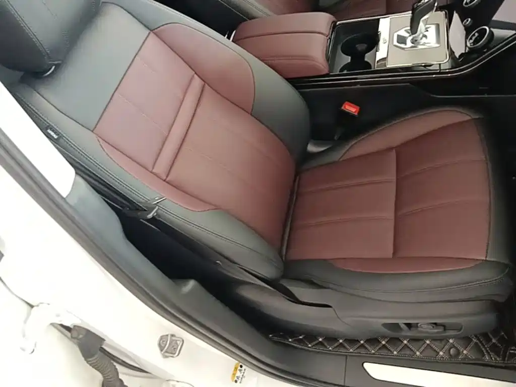 Land Rover Range Rover Evoque 2024 2023 Range Rover Evoque L 249PS Luxury Edition