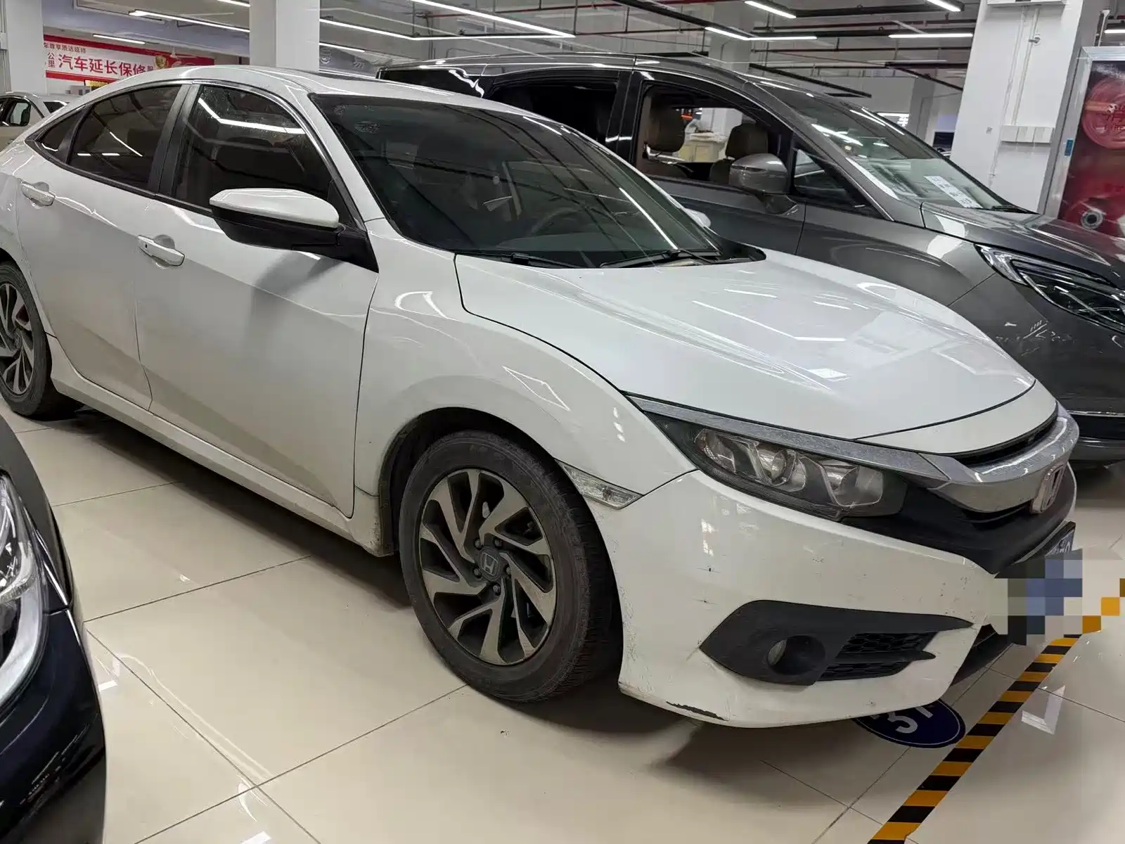 Фото 3 - Honda Civic