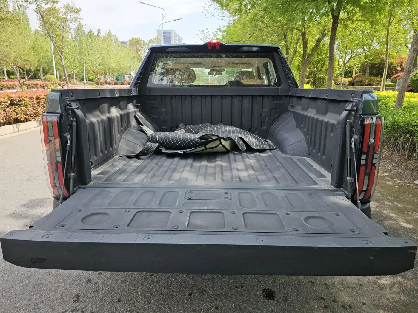 SAIC MAXUS INTERSTELLAR X