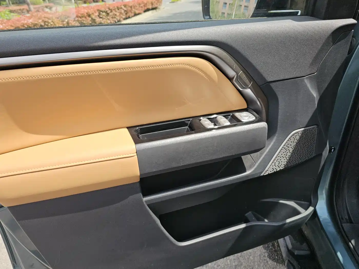 SAIC MAXUS INTERSTELLAR X