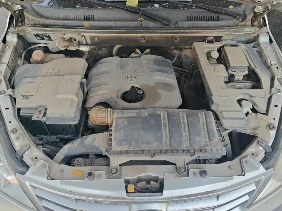 BAIC Weiwang M20 2015 2014 1.5L Utility BJ415A