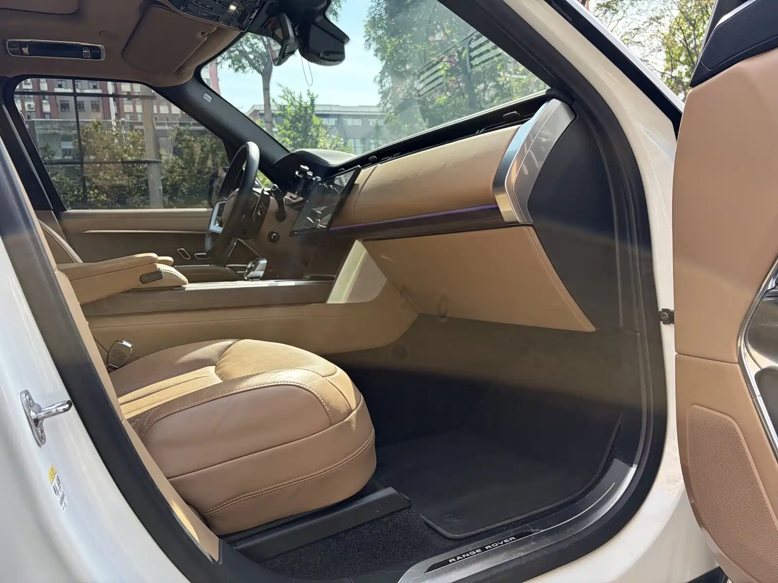 Фото 22 - Land Rover Range Rover
