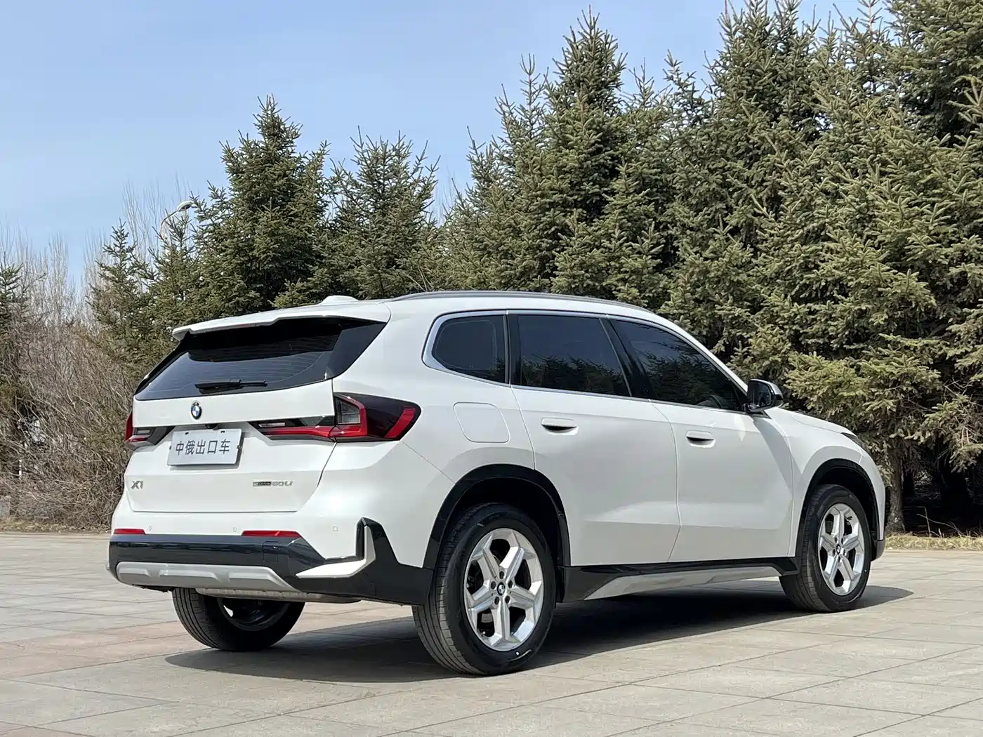 BMW X1 2023 sDrive20Li X Design Package фото 4