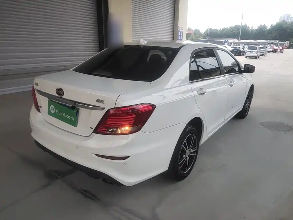 BYD Surui 2015 2015 1.5L Manual Luxury